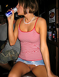 She drank a lot and then decided to have some fun from exposing her wonderful body in public